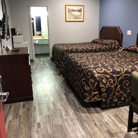 Delux Inn Cleburne Εξωτερικό φωτογραφία